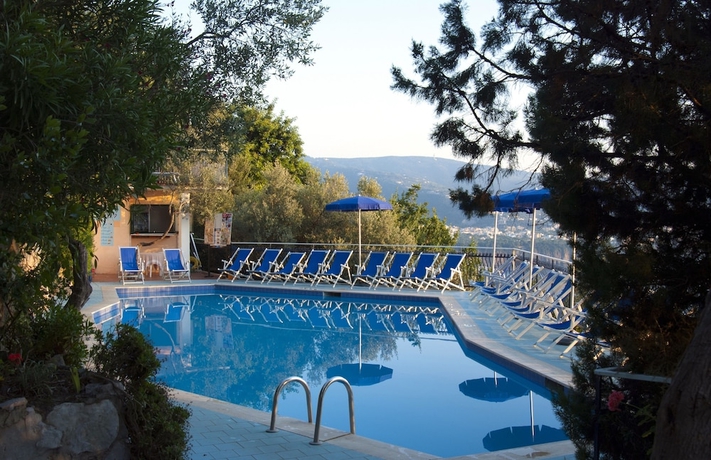 Imagen general del Hotel Baia Serena. Foto 1