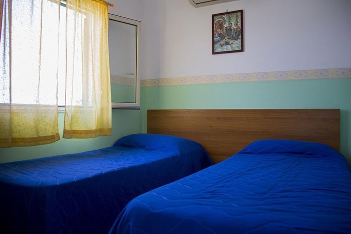 Imagen de la habitación del Hotel Baia Serena. Foto 12