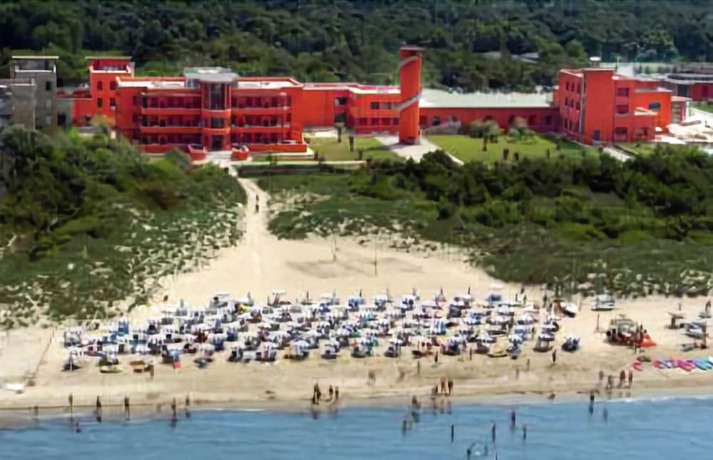 Imagen general del Hotel Baia Toscana, Tirrenia. Foto 1