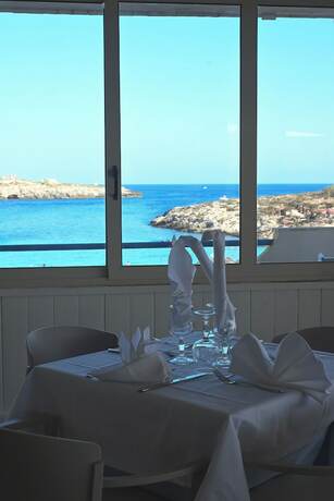 Imagen general del Hotel Baia Turchese. Foto 6