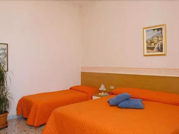 Imagen de la habitación del Hotel Baia Verde. Foto 10