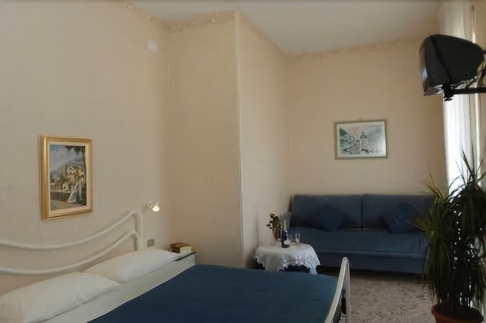 Imagen de la habitación del Hotel Baia Verde. Foto 11