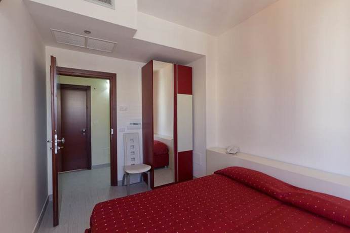 Imagen de la habitación del Hotel Baia Verde Gallipoli. Foto 15