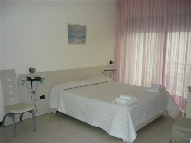 Imagen de la habitación del Hotel Baia Verde Gallipoli. Foto 18