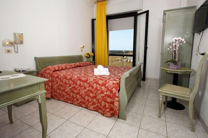Imagen de la habitación del Hotel Baia, Viserbella. Foto 8