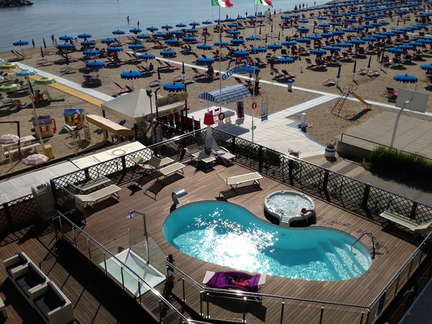 Imagen general del Hotel Baia, Viserbella. Foto 1