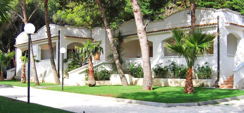 Imagen de la habitación del Hotel Baia dei Lombardi. Foto 17