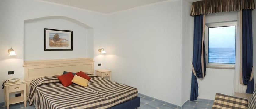 Imagen de la habitación del Hotel Baia dei Mulini Resort and Spa. Foto 4