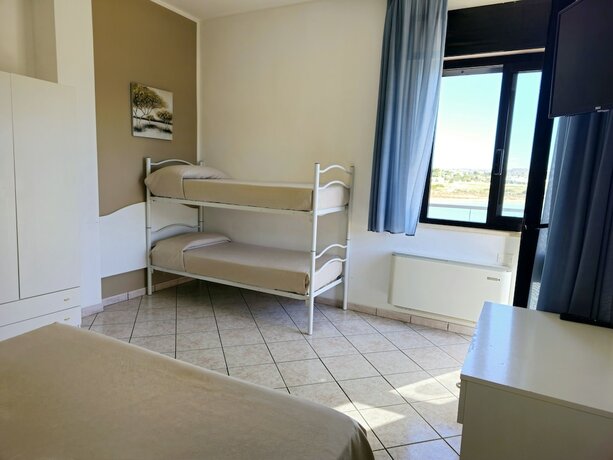 Imagen de la habitación del Hotel Baia del Cigno. Foto 12