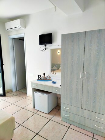 Imagen de la habitación del Hotel Baia del Cigno. Foto 20