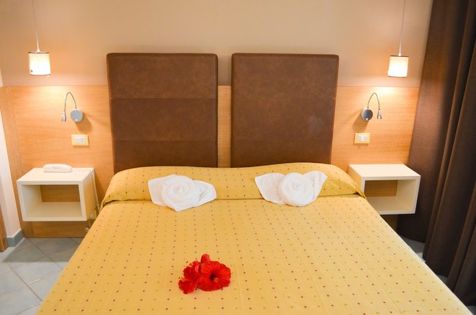 Imagen de la habitación del Hotel Baia del Godano Resort and Spa. Foto 7