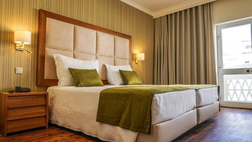 Imagen de la habitación del Hotel Baía Beach. Foto 5