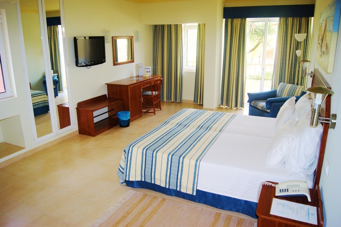 Imagen de la habitación del Hotel Baía Cristal Beach and Spa Resort. Foto 7