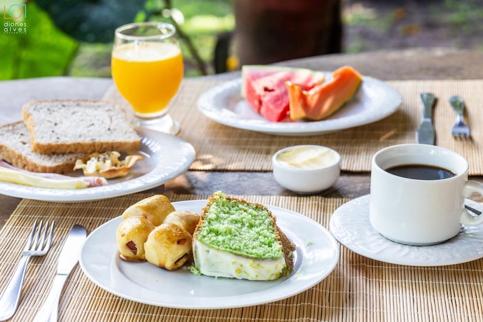 Imagen del bar/restaurante del Hotel Ba&iacute;a Sul. Foto 4