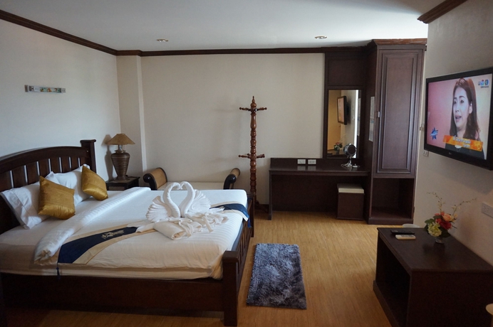 Imagen de la habitación del Hotel Baiboon Grand. Foto 5