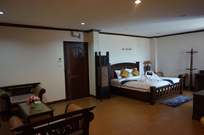 Imagen de la habitación del Hotel Baiboon Grand. Foto 7