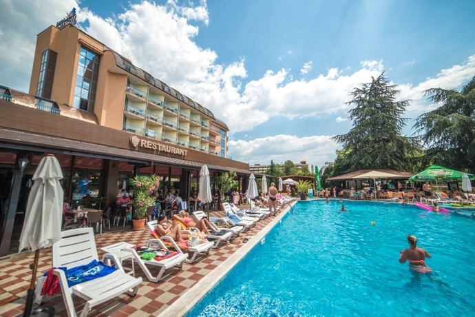 Imagen general del Hotel Baikal. Foto 11