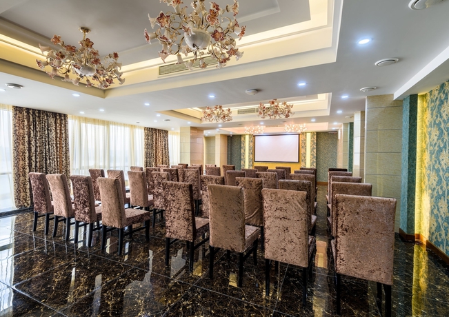 Imagen de los interiores del Hotel Baikal North Sea. Foto 12