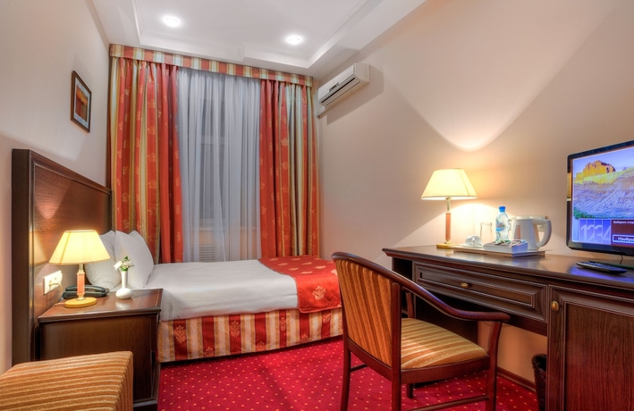 Imagen de la habitación del Hotel Baikal Plaza. Foto 11