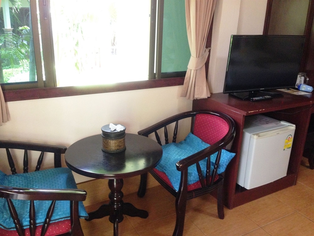 Imagen de la habitación del Hotel Bailan Beach Resort. Foto 4