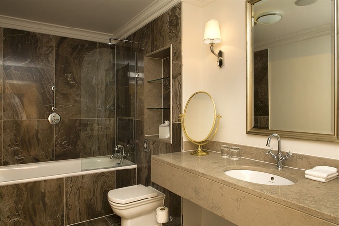 Imagen de la habitación del Hotel Bailbrook House. Foto 13