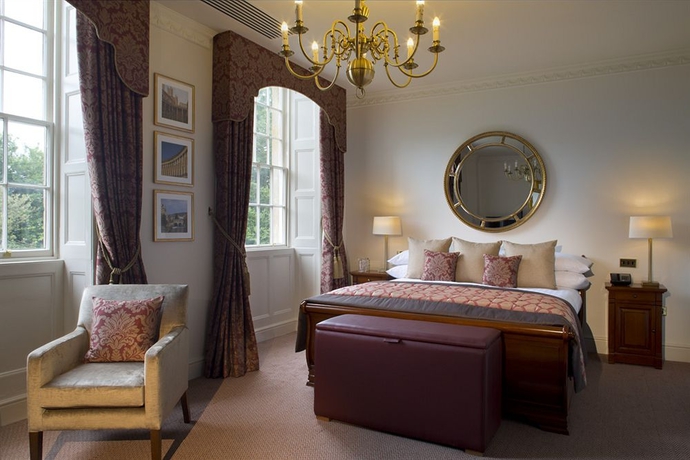 Imagen de la habitación del Hotel Bailbrook House. Foto 14