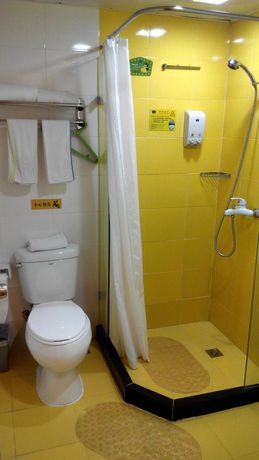Imagen de la habitación del Hotel Bailuzhou Xiamen. Foto 7