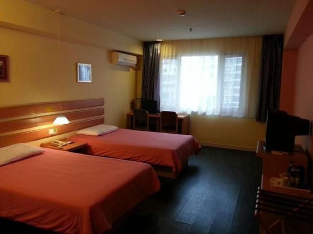 Imagen de la habitación del Hotel Bailuzhou Xiamen. Foto 9