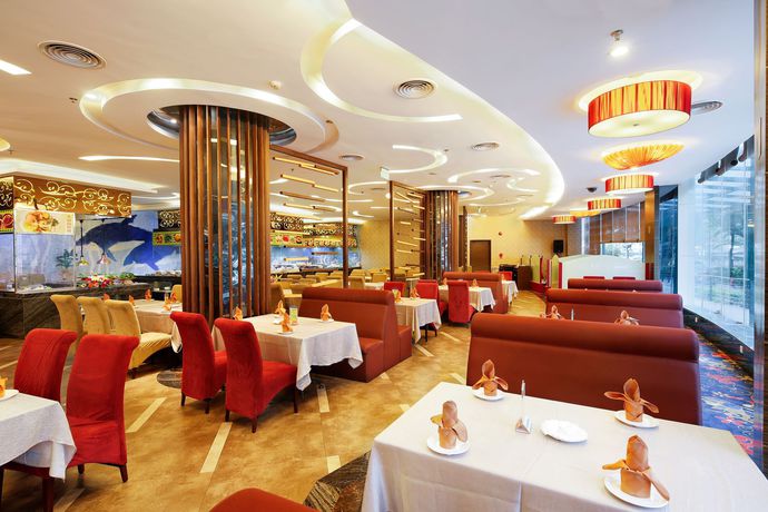 Imagen del bar/restaurante del Hotel Bailuzhou Xiamen. Foto 3
