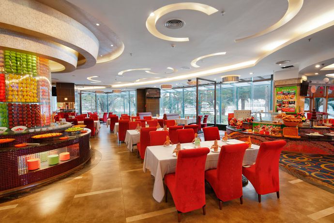 Imagen del bar/restaurante del Hotel Bailuzhou Xiamen. Foto 4