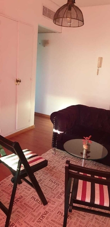 Imagen de la habitación del Hotel Bairesalquileres. Foto 8