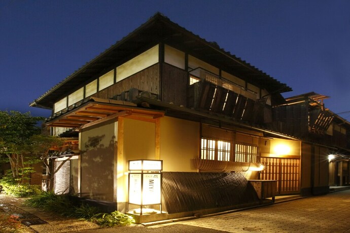 Imagen de los exteriores del Hotel Bairin-an Kiyomizu-tei. Foto 35