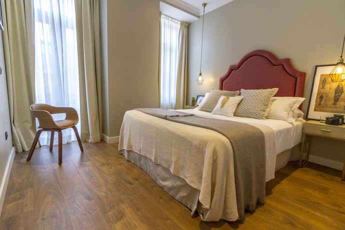 Imagen de la habitación del Hotel Bairro Alto Suites. Foto 9