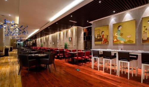 Imagen general del Hotel Bairun Zhenjiang International. Foto 2