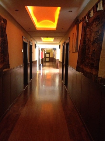 Imagen de los interiores del Hotel Bait Al Amani. Foto 12