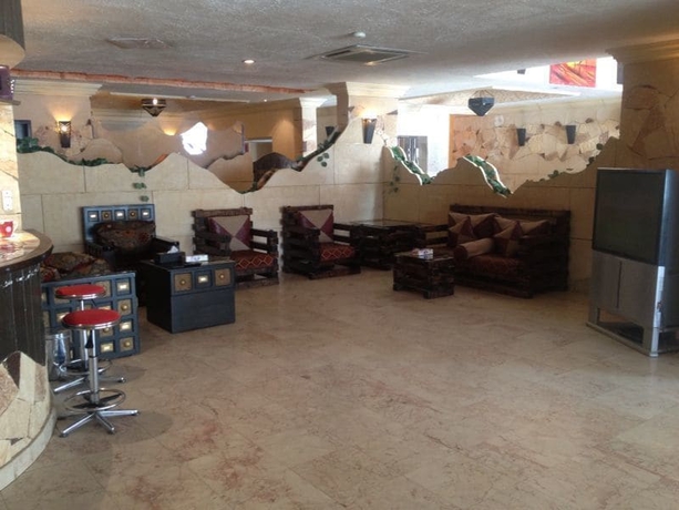 Imagen de los interiores del Hotel Bait Al Amani. Foto 18
