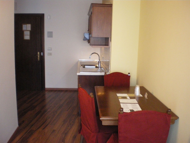 Imagen de los interiores del Hotel Baita Clementi. Foto 3