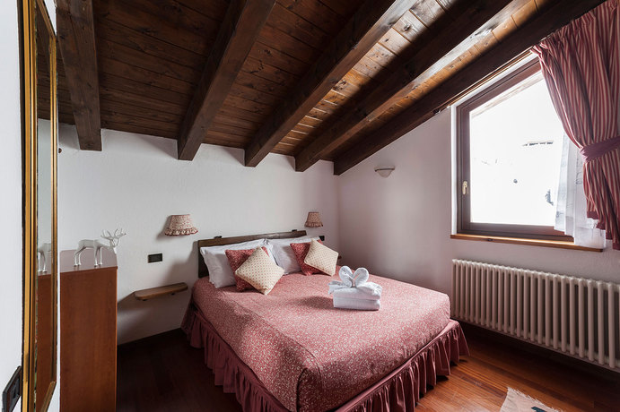 Imagen de la habitación del Hotel Baita Cretaz. Foto 9