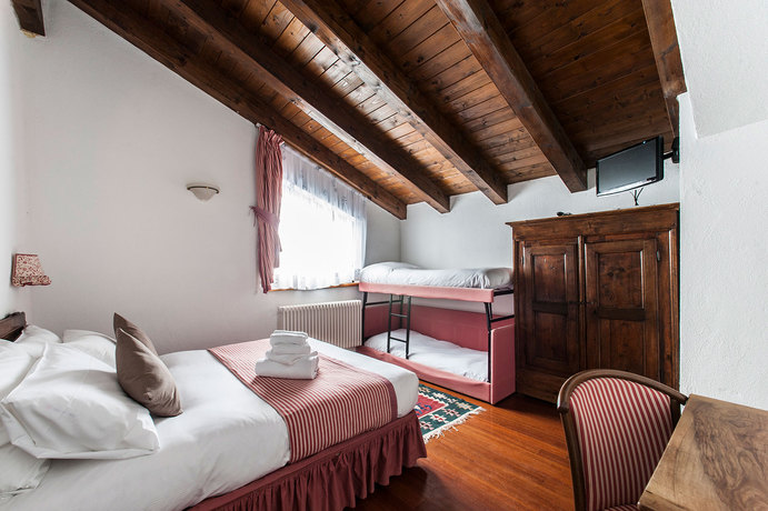 Imagen de la habitación del Hotel Baita Cretaz. Foto 14