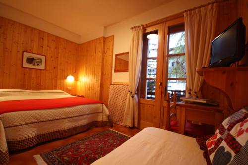 Imagen de la habitación del Hotel Baita De Mario. Foto 8