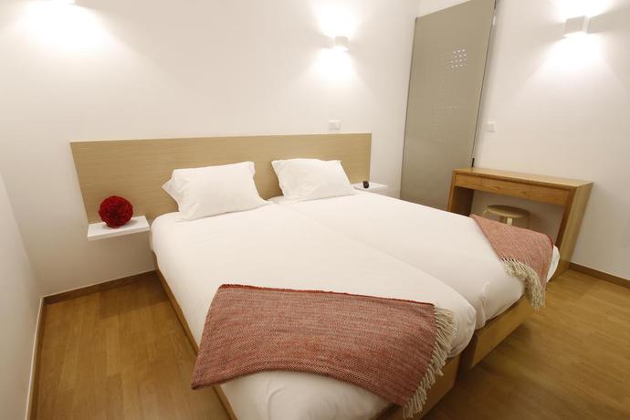 Imagen de la habitación del Hotel Baixa. Foto 4
