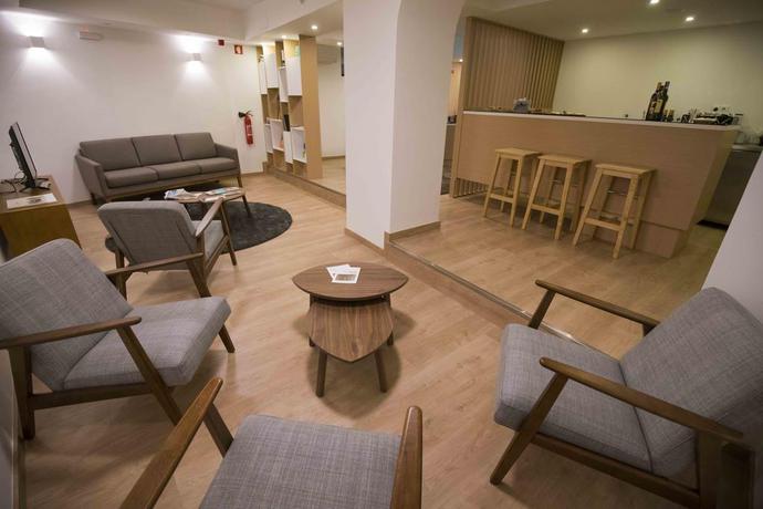 Imagen de los interiores del Hotel Baixa. Foto 12