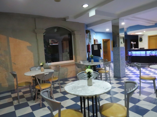 Imagen del bar/restaurante del Hotel Baixamar. Foto 3