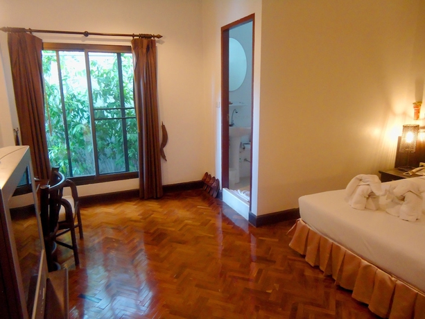 Imagen de la habitación del Hotel Baiyoke Chalet. Foto 5