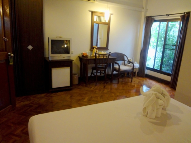 Imagen de la habitación del Hotel Baiyoke Chalet. Foto 10