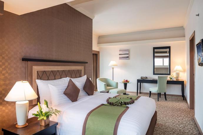 Imagen de la habitación del Hotel Baiyoke Sky. Foto 10