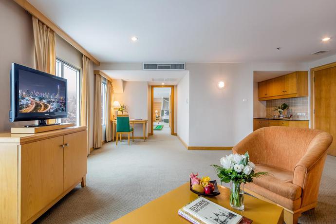 Imagen de la habitación del Hotel Baiyoke Sky. Foto 11