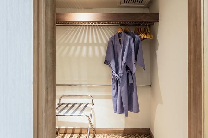 Imagen de la habitación del Hotel Baiyoke Sky. Foto 13