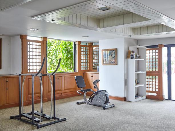 Imagen de los interiores del Hotel Baiyoke Suite. Foto 9