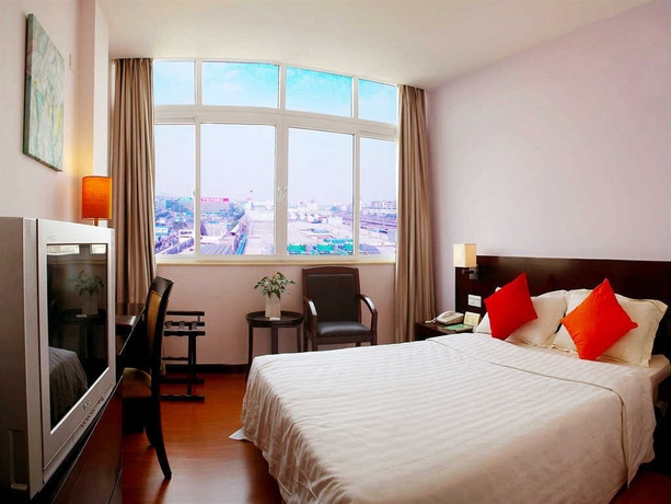 Imagen de la habitación del Hotel Baiyun City. Foto 2